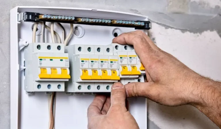 Remplacement et Installation de Tableaux Électriques